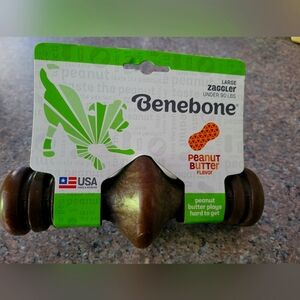 Benebone Zaggler Large, New!!